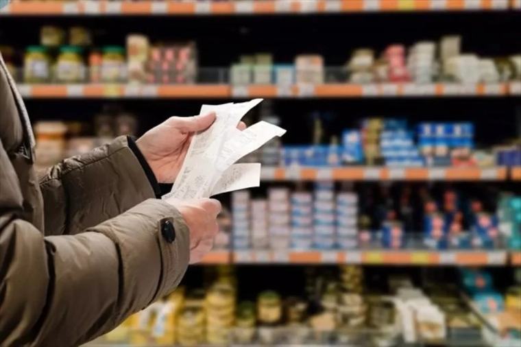 Global food prices hit highest level since 2022, FAO says